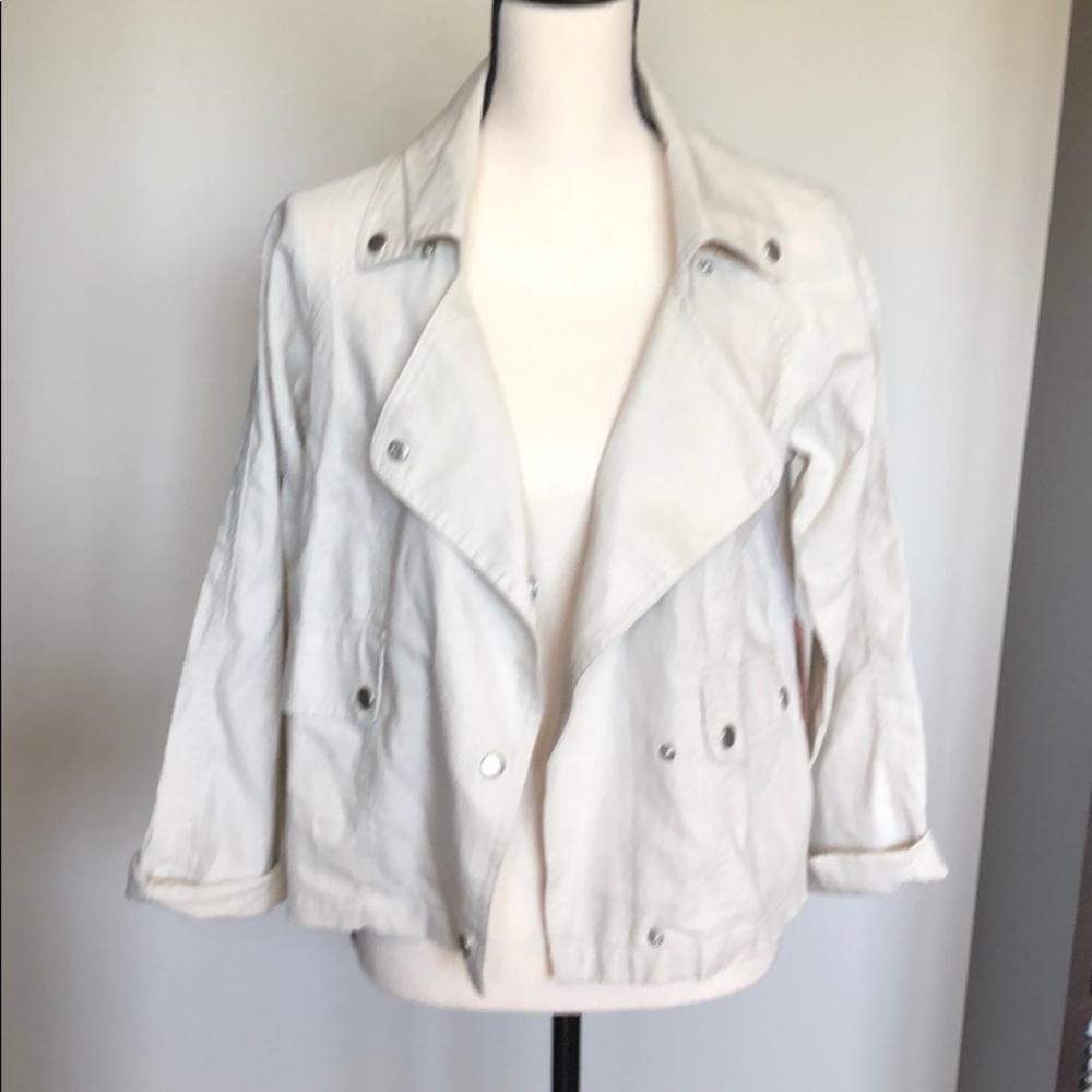 Linen ivory snap front jacket